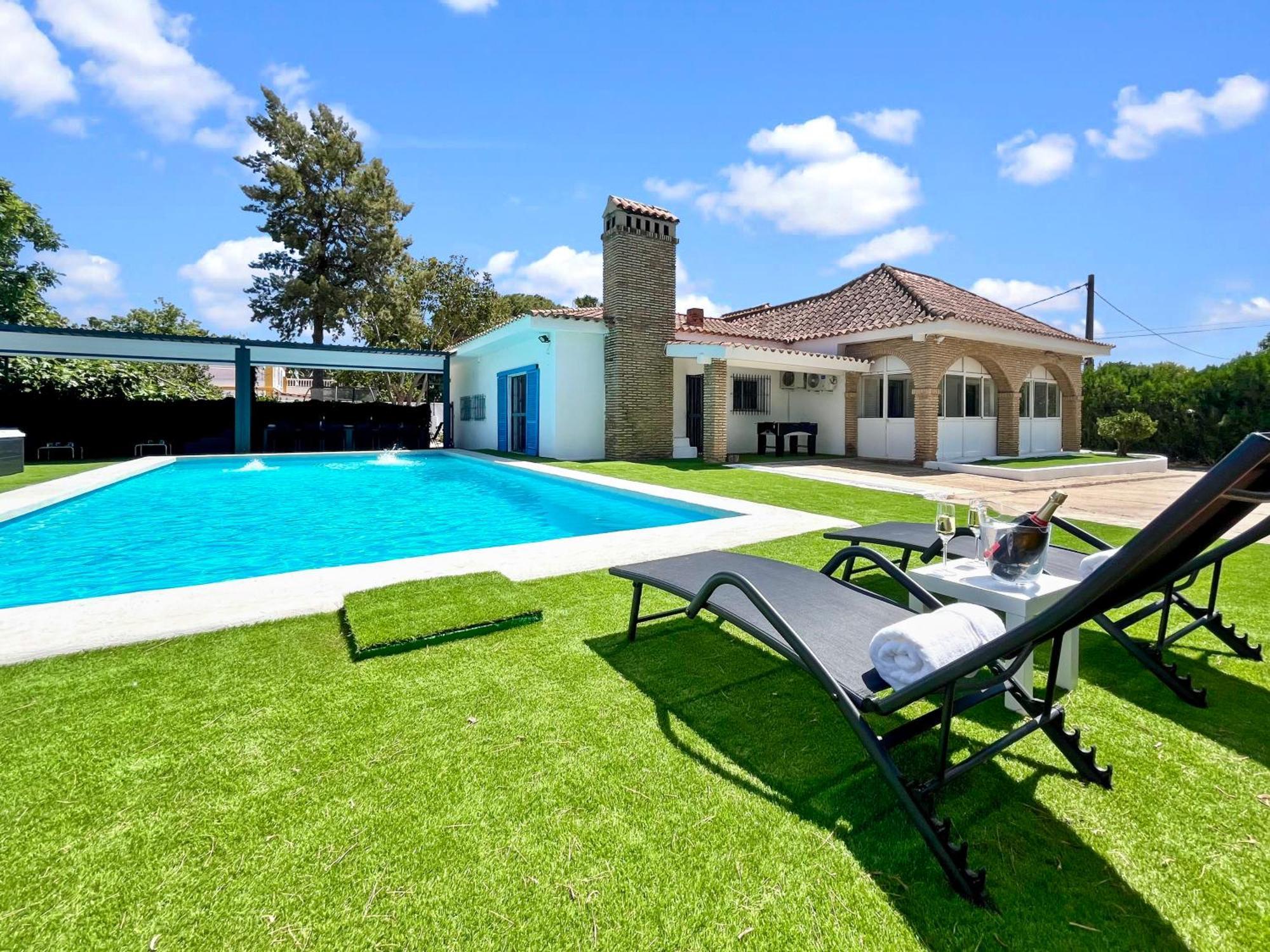 Villa San Patricio I Piscina Privada I Jacuzzi Spa I Bbq I Ps5 I Aire Acon I 3000M2 I 5Min-Centro Jerez de la Frontera Esterno foto