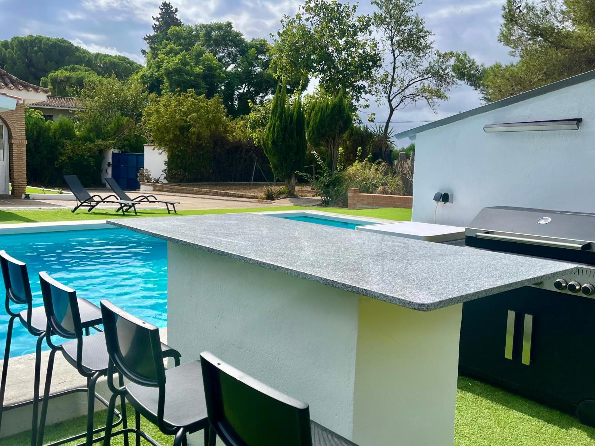 Villa San Patricio I Piscina Privada I Jacuzzi Spa I Bbq I Ps5 I Aire Acon I 3000M2 I 5Min-Centro Jerez de la Frontera Esterno foto